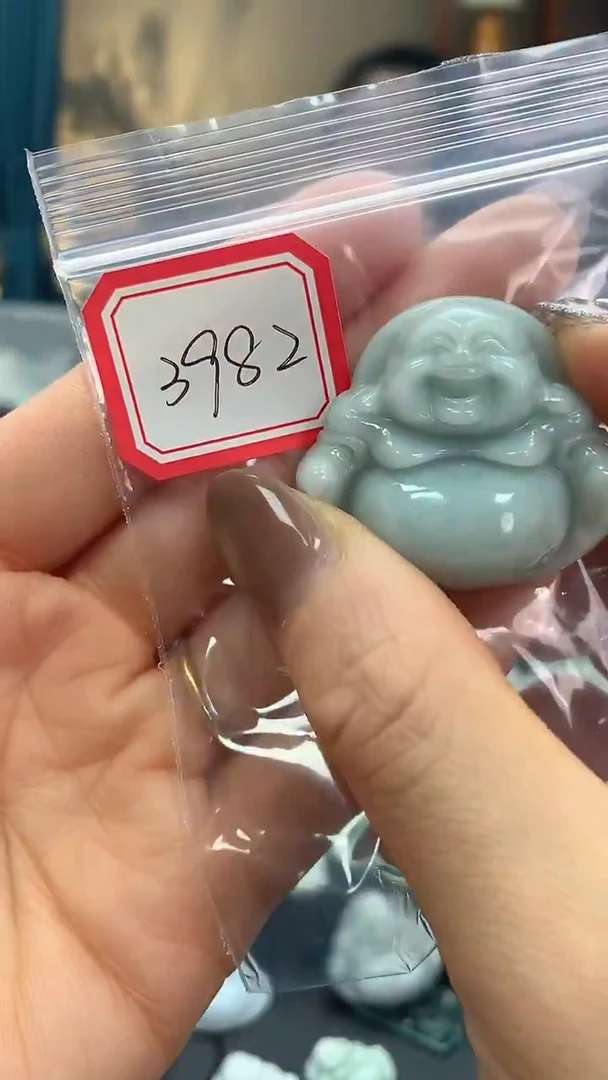 颈饰未镶嵌翡翠佛公3982