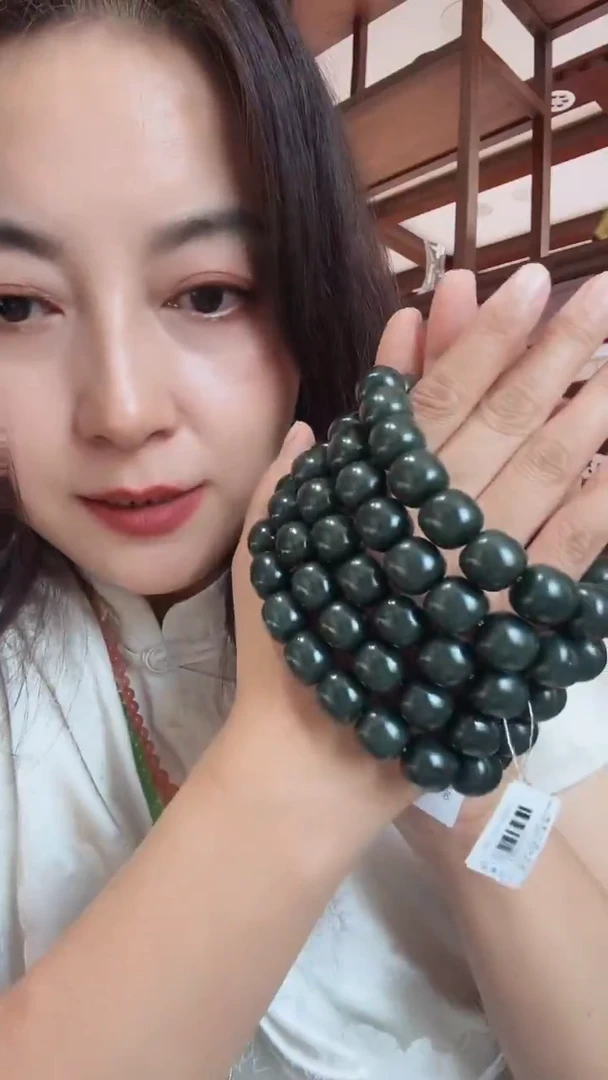 未镶嵌手串和田玉拍一发一
