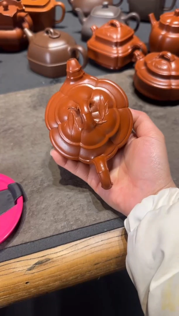 【闪购商品】紫砂茶壶海棠双线竹鼓