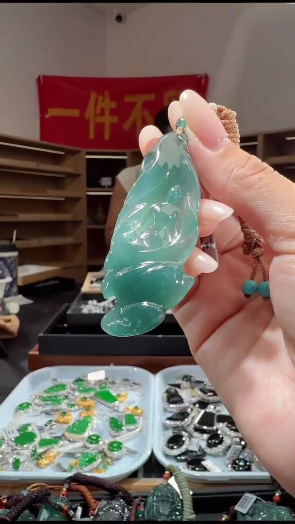 吊坠(不含链)未镶嵌翡翠悟道