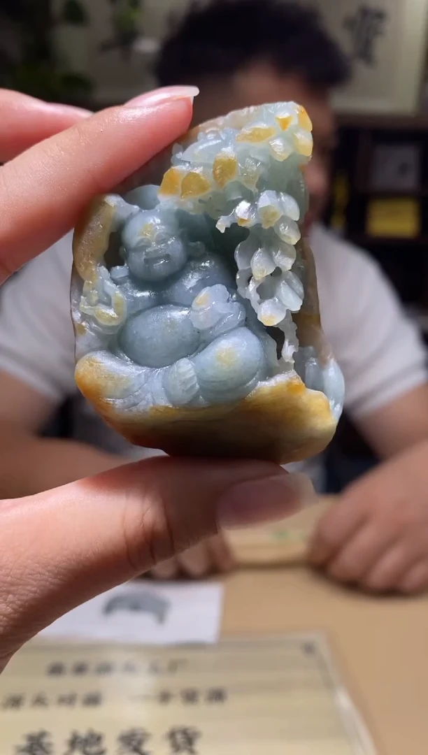 定制翡翠未镶嵌佛公