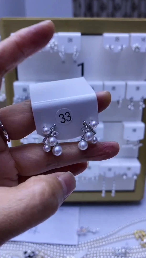 银S925镶嵌耳饰淡水珍珠33