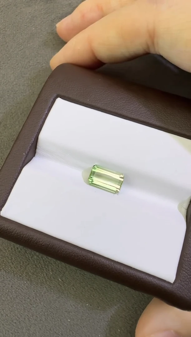 珠宝奇石未镶嵌碧玺1.96ct
