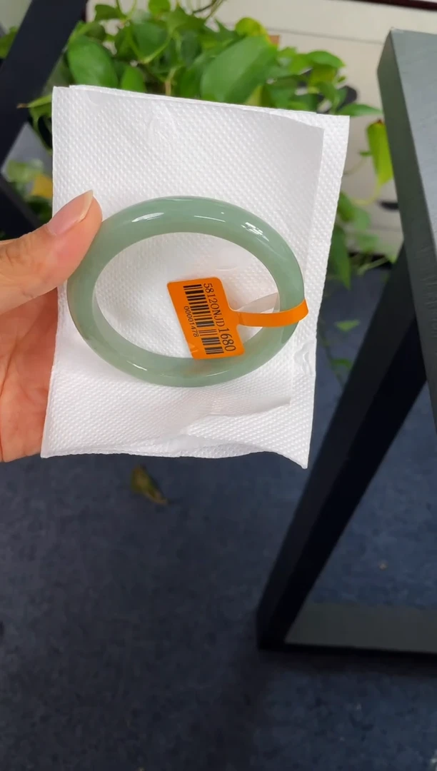 未镶嵌手镯翡翠102-58
