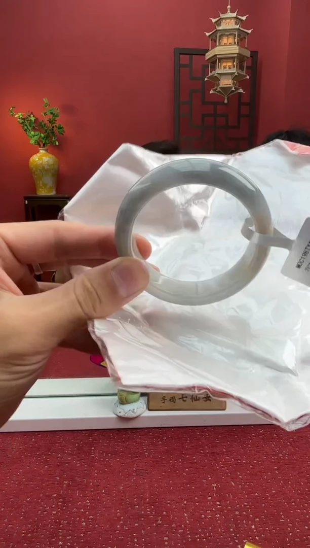 未镶嵌手镯翡翠翡翠手镯4