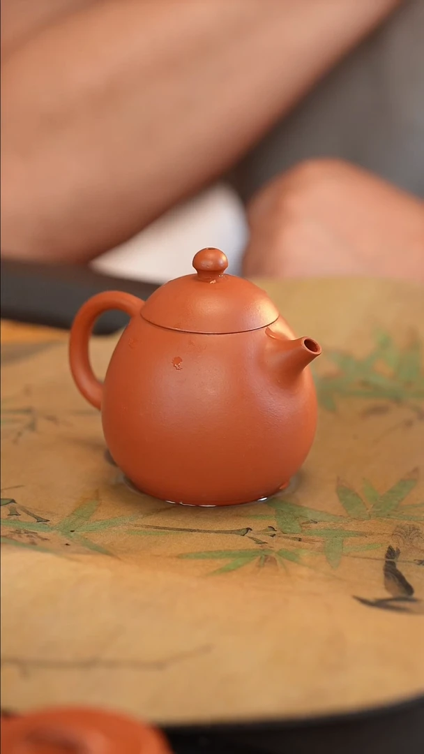 茶壶紫砂?**?原矿手工制作朱泥 半手工 龙蛋 200cc