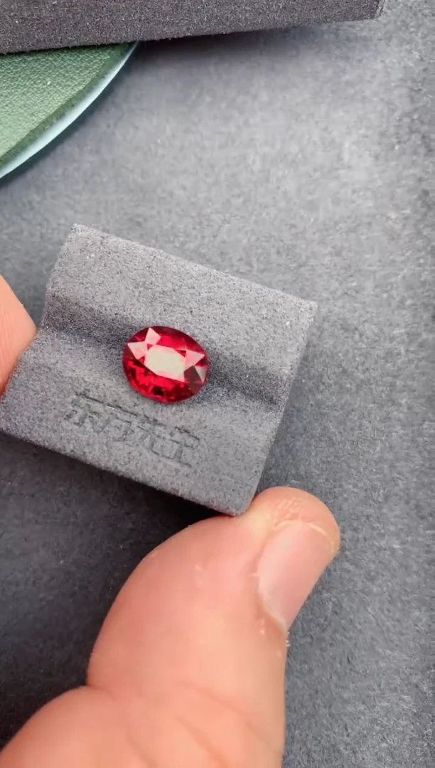 未镶嵌裸石定制碧玺2.7ct 卢比来碧玺 定制