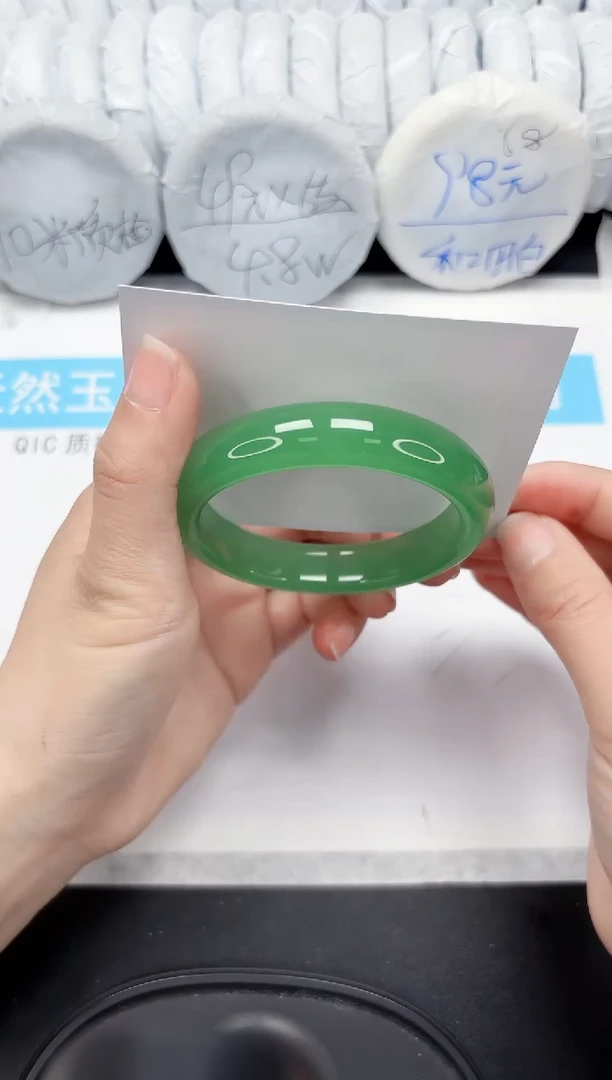 【闪购商品】石英质玉手镯未镶嵌131-59