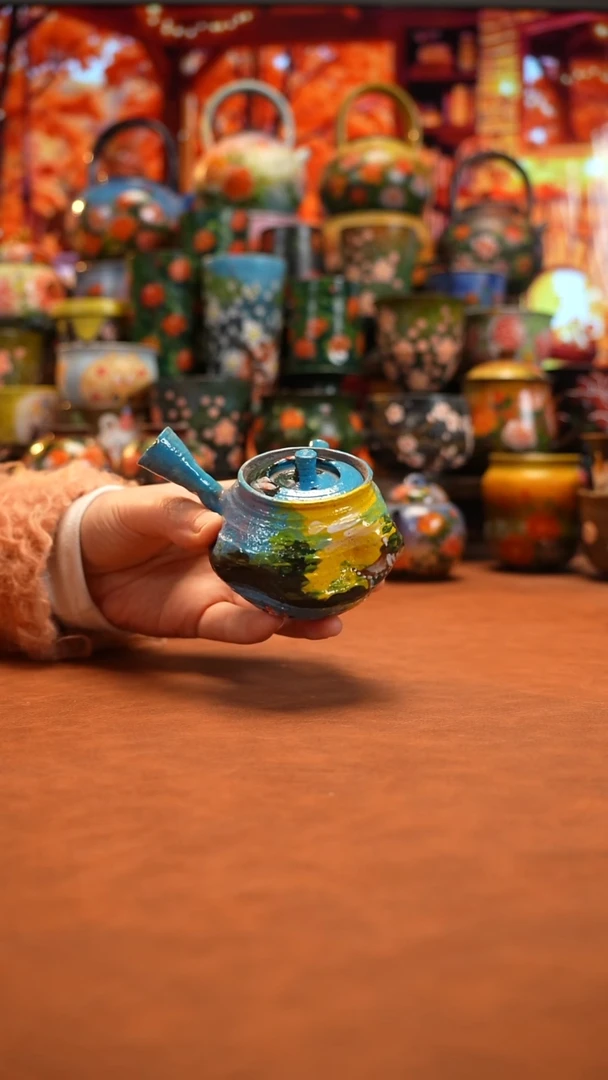 油画   釉下彩   壶