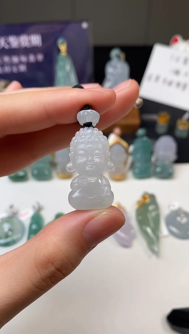 【闪购商品】翡翠吊坠(不含链)未镶嵌宝宝佛