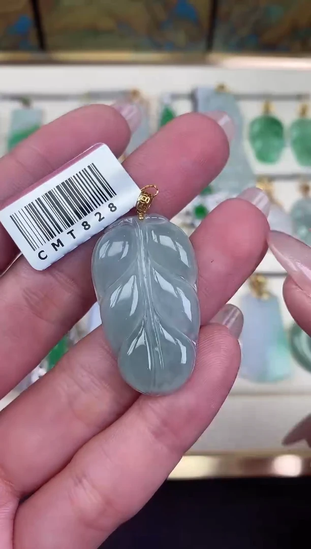 吊坠(不含链)18K金镶嵌翡翠叶子18K金扣镶嵌@@CMT828