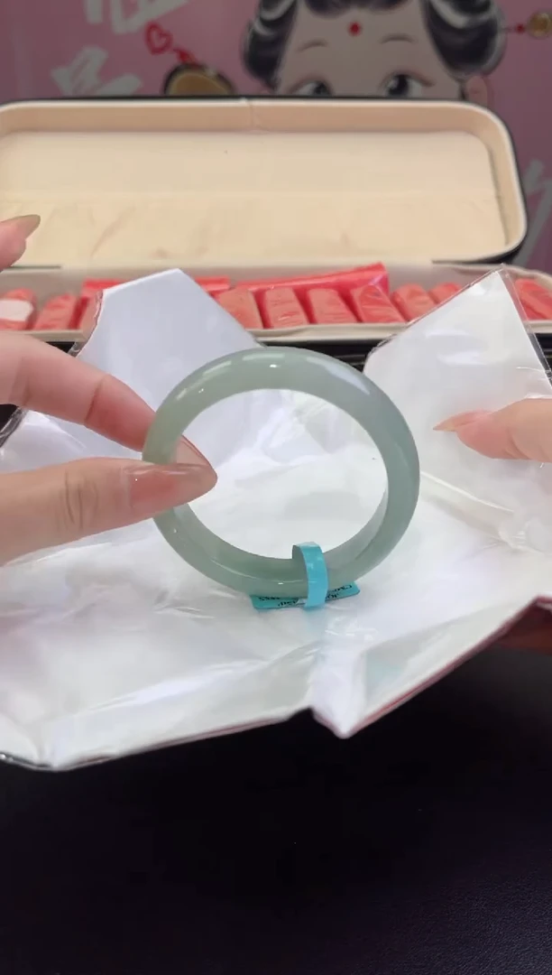 【闪购商品】翡翠手镯未镶嵌翡翠手镯