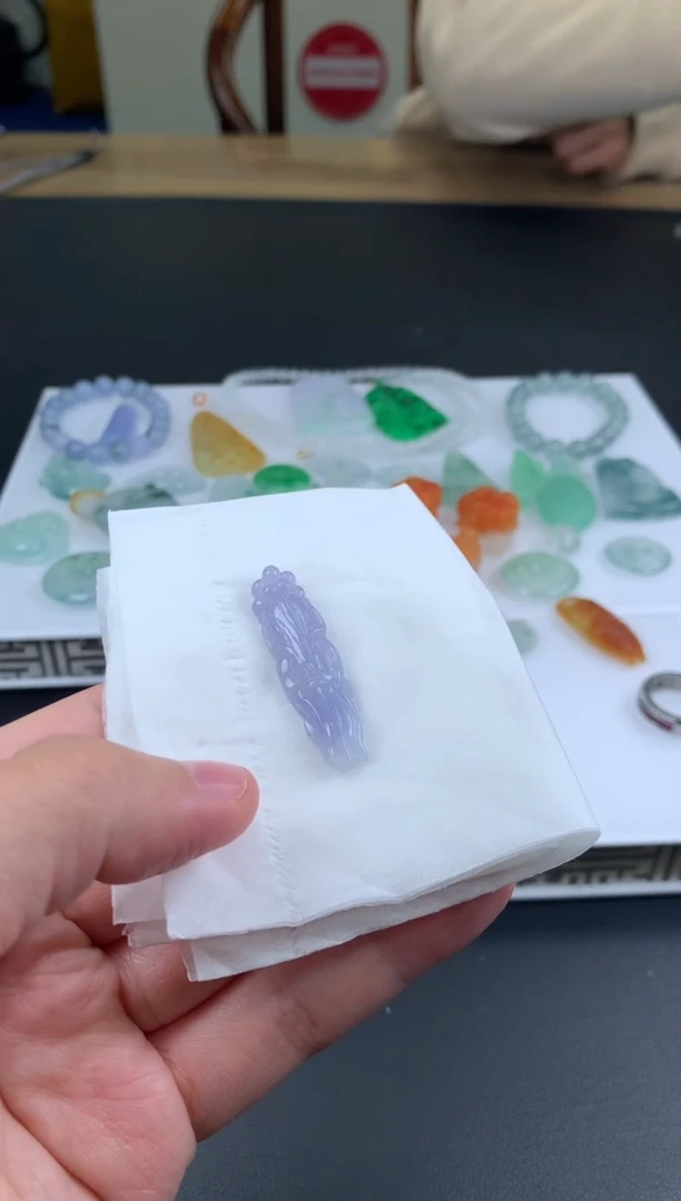 【闪购商品】定制翡翠未镶嵌翡翠
