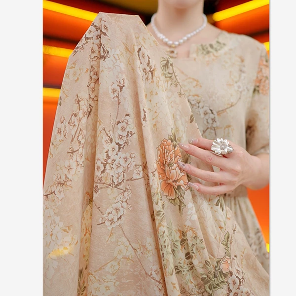 2025年夏季新款女装显瘦显高收腰花色收腰花色连衣裙