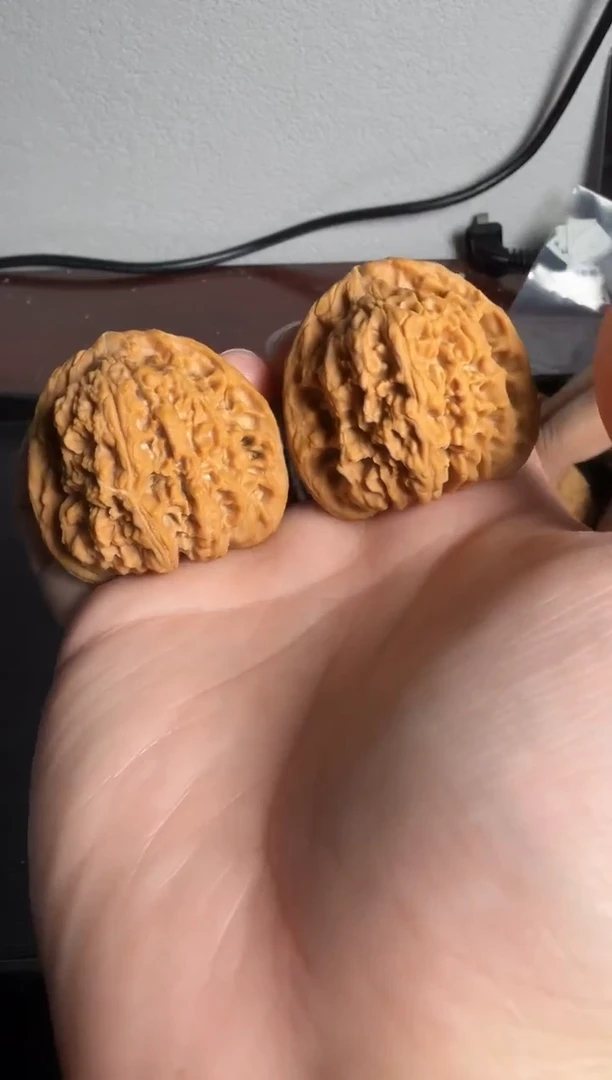 吊坠文玩核桃W*J42.9尺全品南疆石