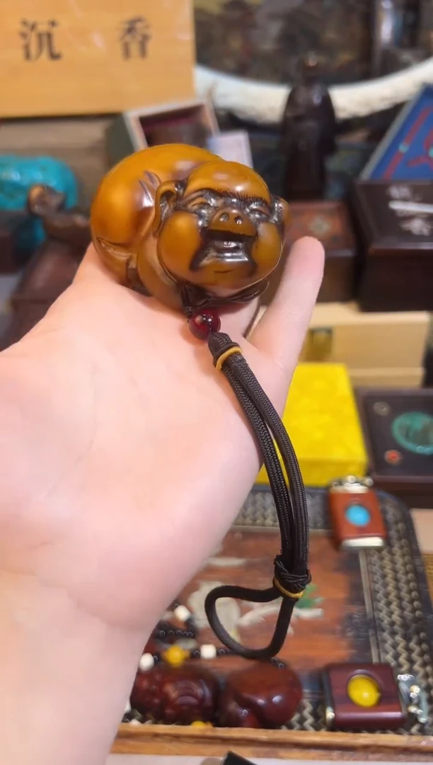 【闪购商品】蜜蜡裸石未镶嵌72业业业业业业业业