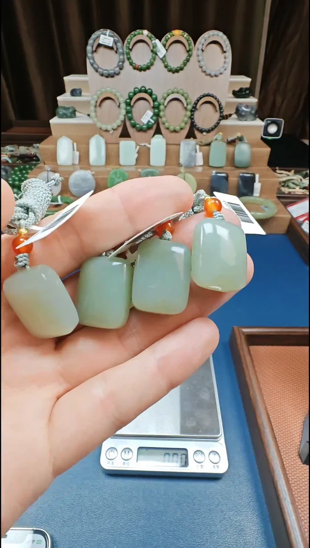 颈饰未镶嵌和田玉多样性发货拍一发一