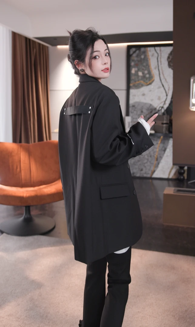 BANINGNA-巴宁纳早春欧货极简设计款高级西服外套27787