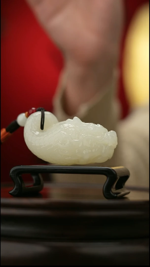 玉【鱼化龙】天然玉石手把件
