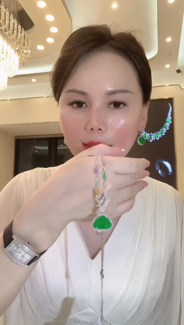 套链18K金镶嵌翡翠C64 多样性发货一件