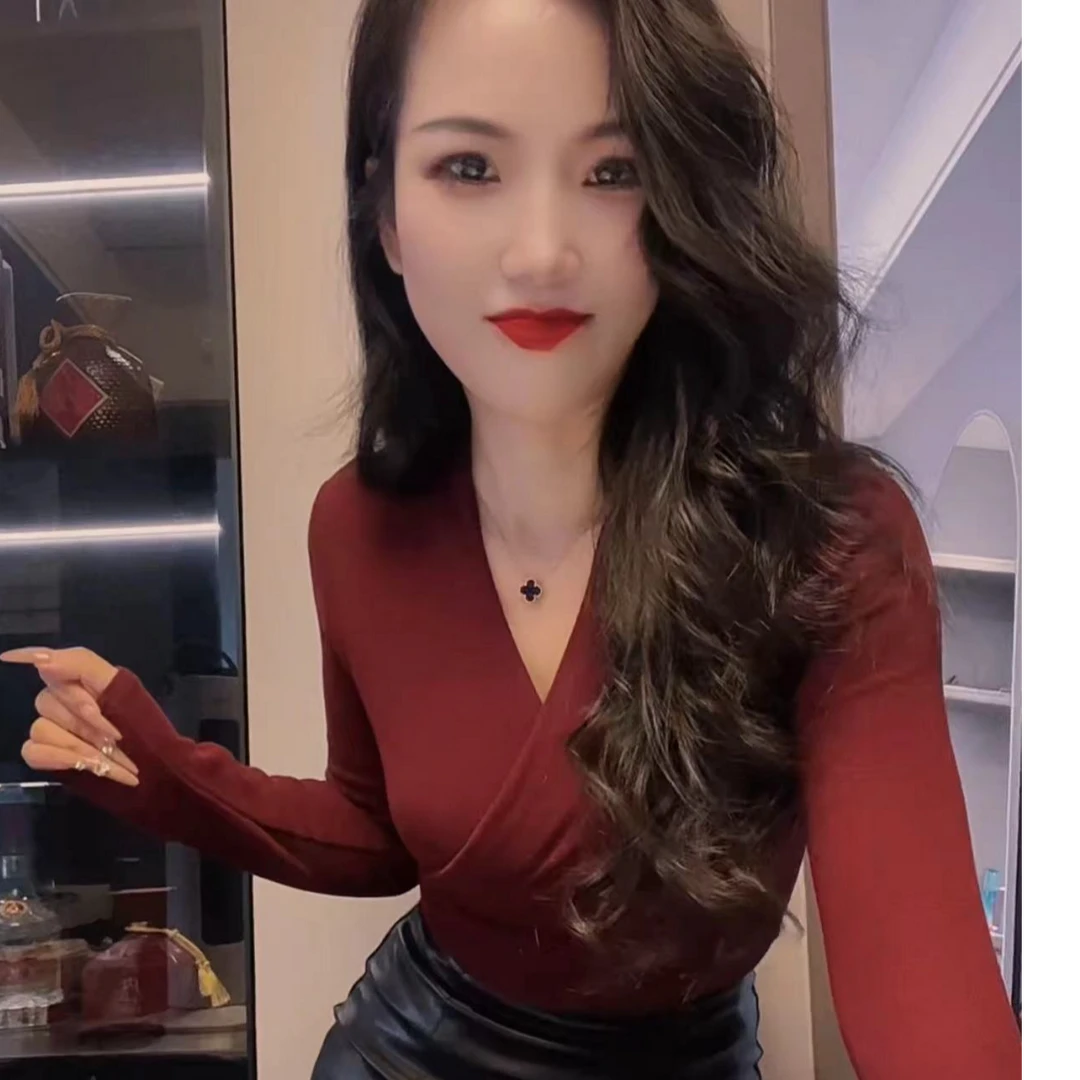 【徐姐】v领女人味修身气质上衣