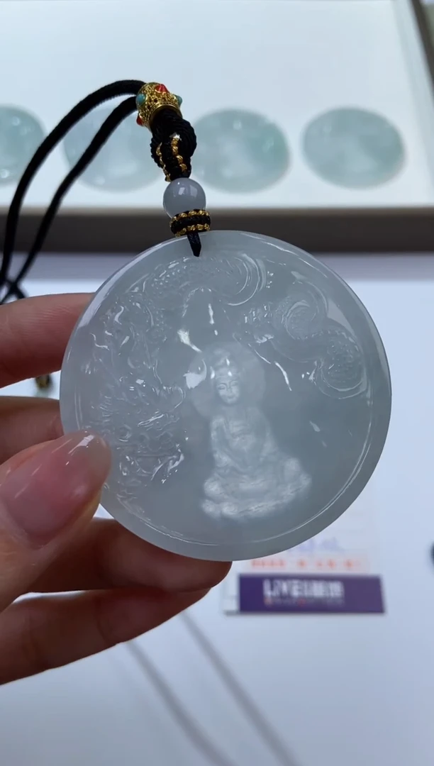 未镶嵌挂件翡翠372411/御龙观音   多样性一件发