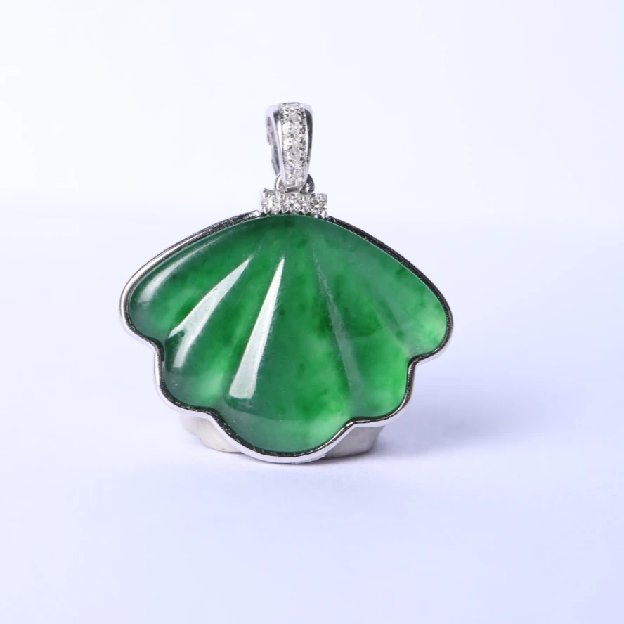 天然A货翡翠高冰满绿颈饰贝吊坠18k真金真钻镶嵌