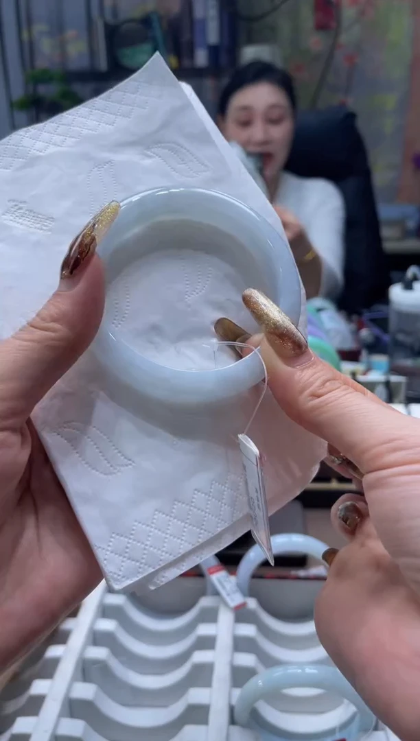 未镶嵌手镯翡翠3985****