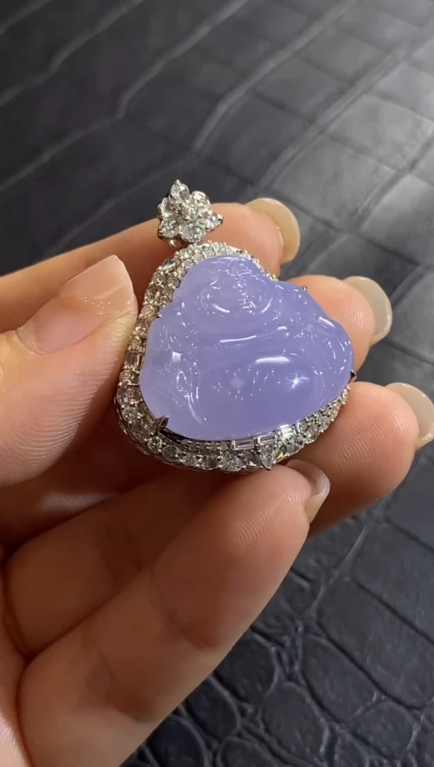 颈饰18K金镶嵌翡翠收到货48小时鉴赏期（超时不退不换）