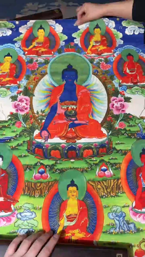 卷轴画龙妹的唐卡tk16