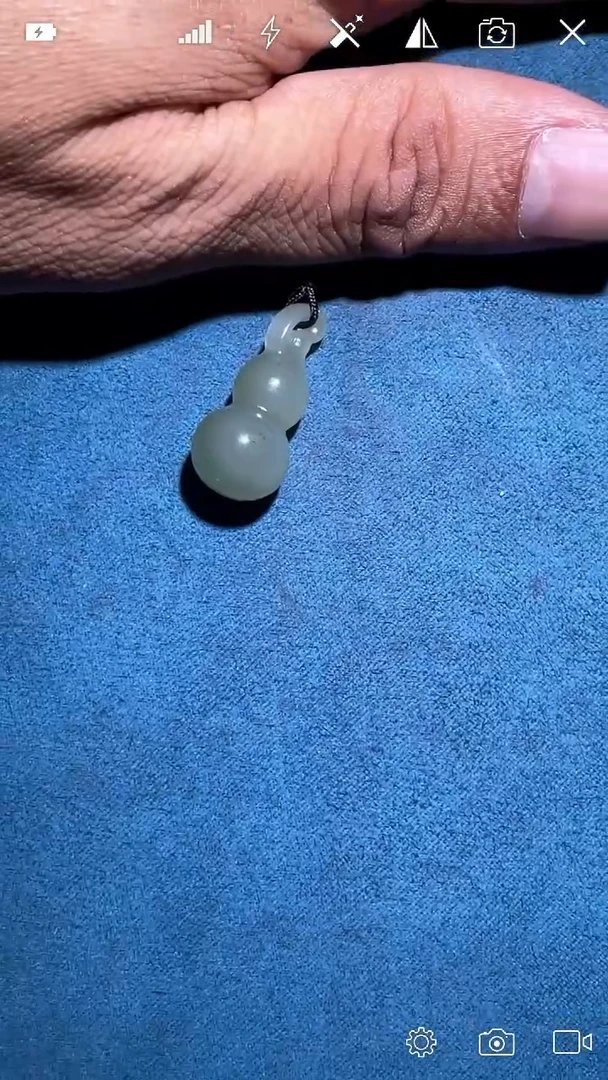未镶嵌和田玉挂件DQ    葫芦
