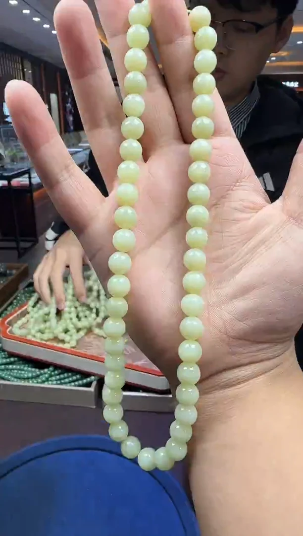 未镶嵌和田玉挂件【陆103】29 7021 多样性发其一