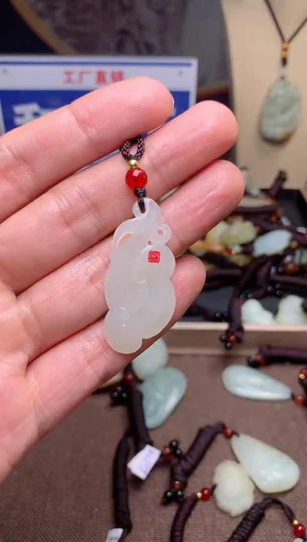 【闪购商品】和田玉颈饰未镶嵌1