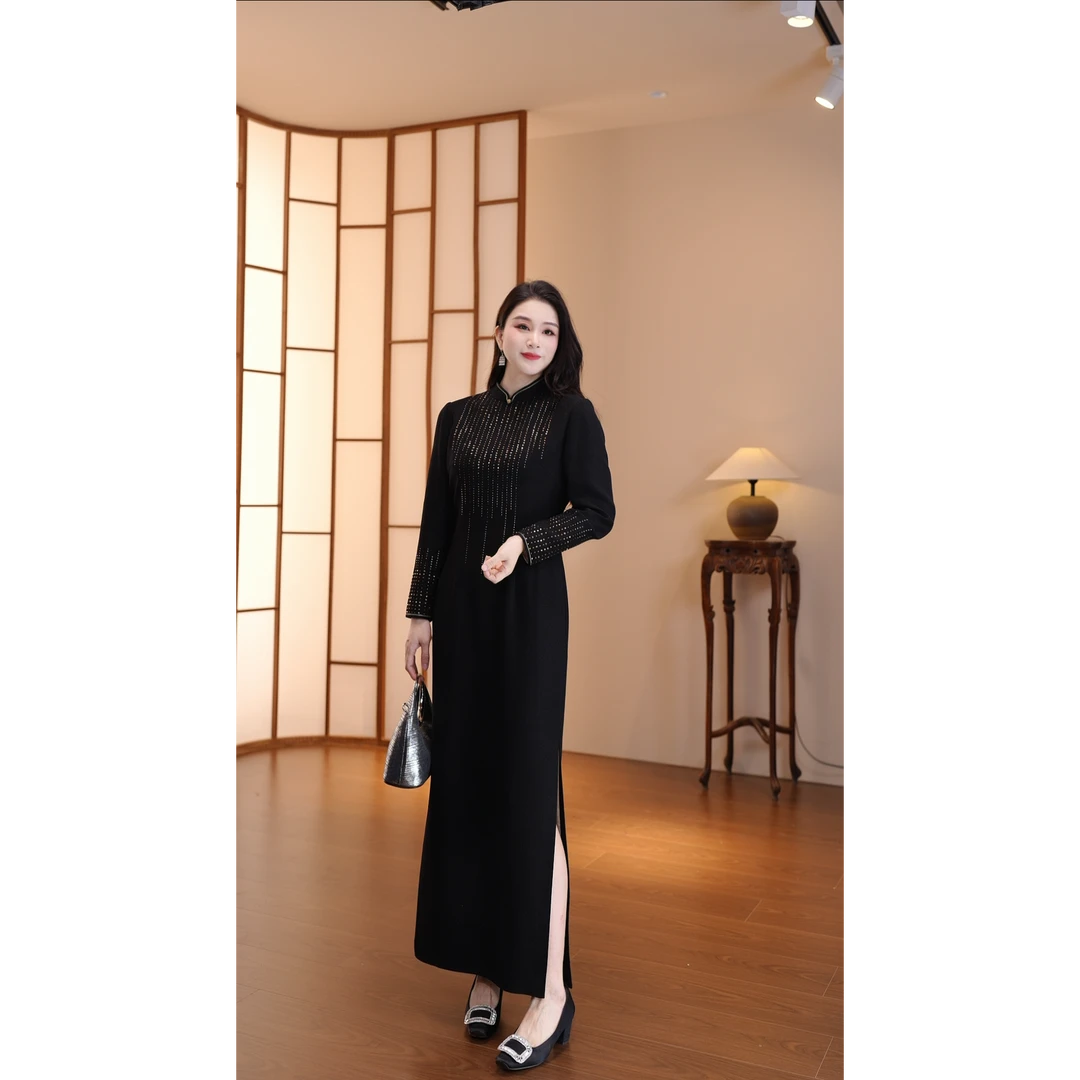 JAN AN NO简爱诺立领烫钻修身长袖礼服J2110069LQ