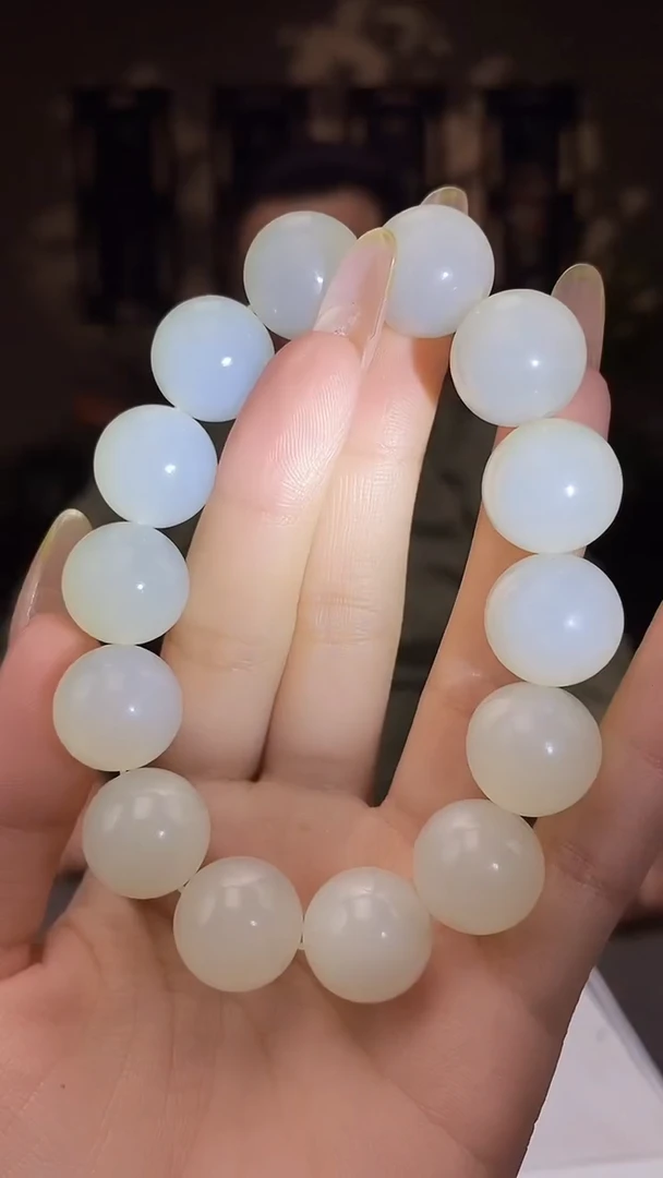 和田玉未镶嵌颈饰C424