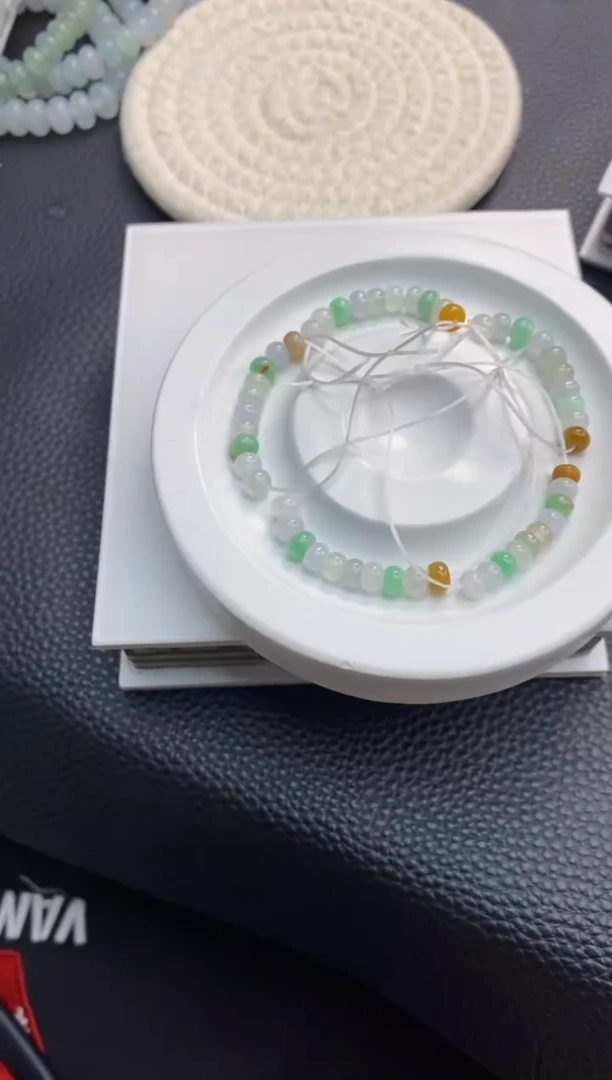 翡翠散珠33天然A货翡翠散珠多样性发10颗