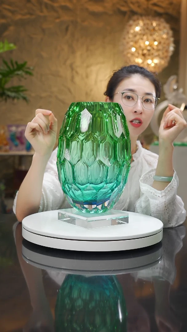 琉璃手工艺品福利绿色凹面花瓶