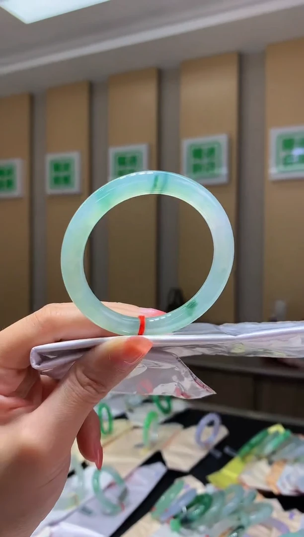 未镶嵌手镯翡翠-Q120 圈口52.2