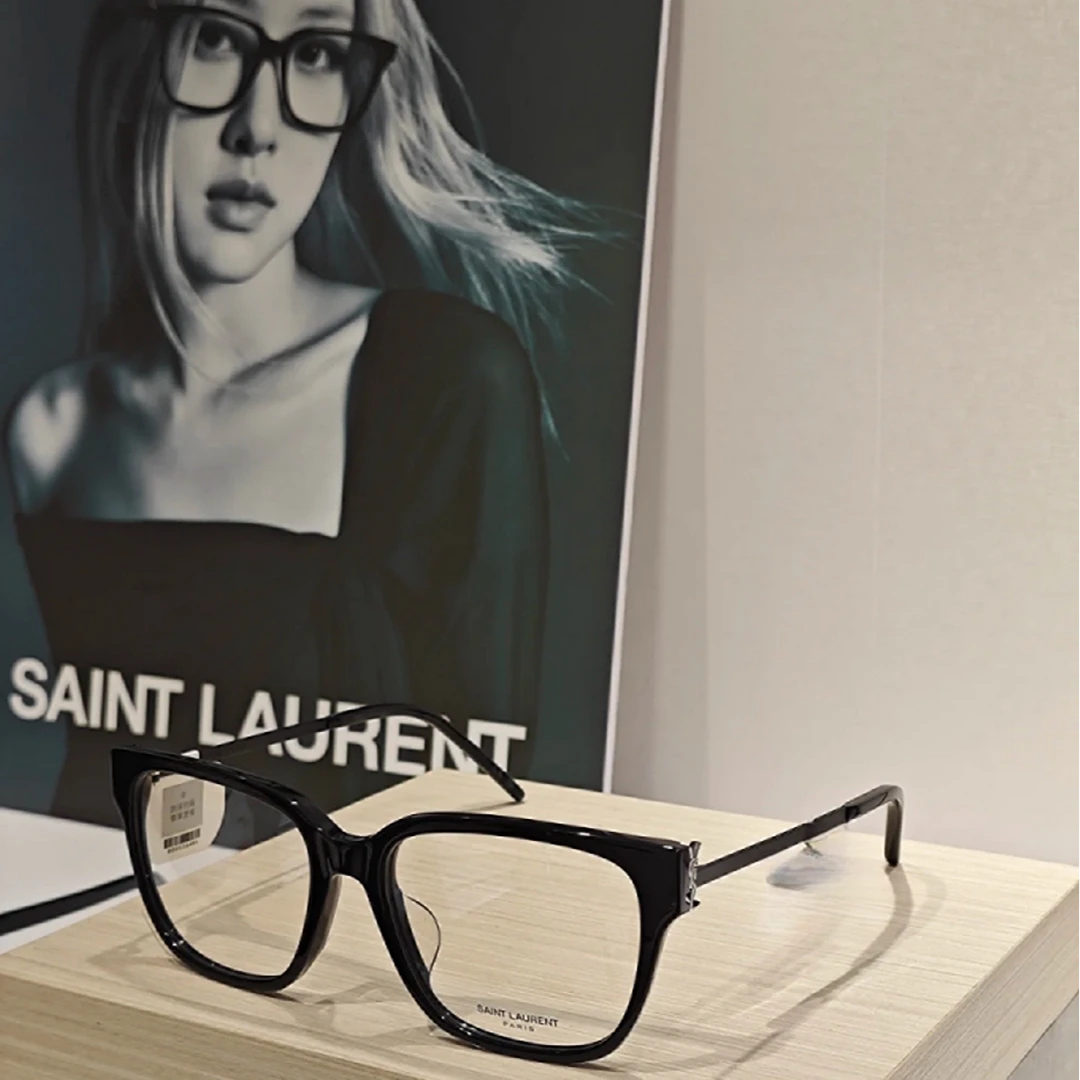 全新未使用 YSL/圣罗兰 小花6欢 SLM48O AF002 椭圆形 平光镜