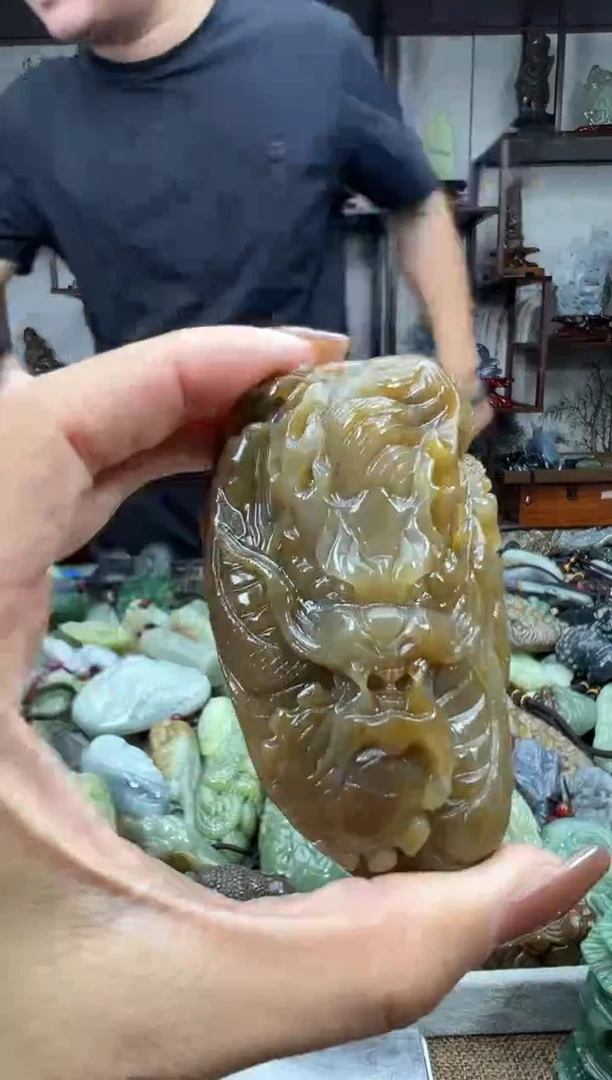 未镶嵌和田玉把件1
