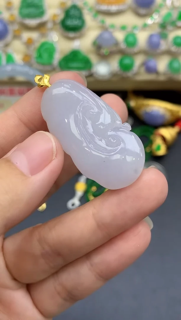 颈饰18K金镶嵌翡翠70-中国好珍宝