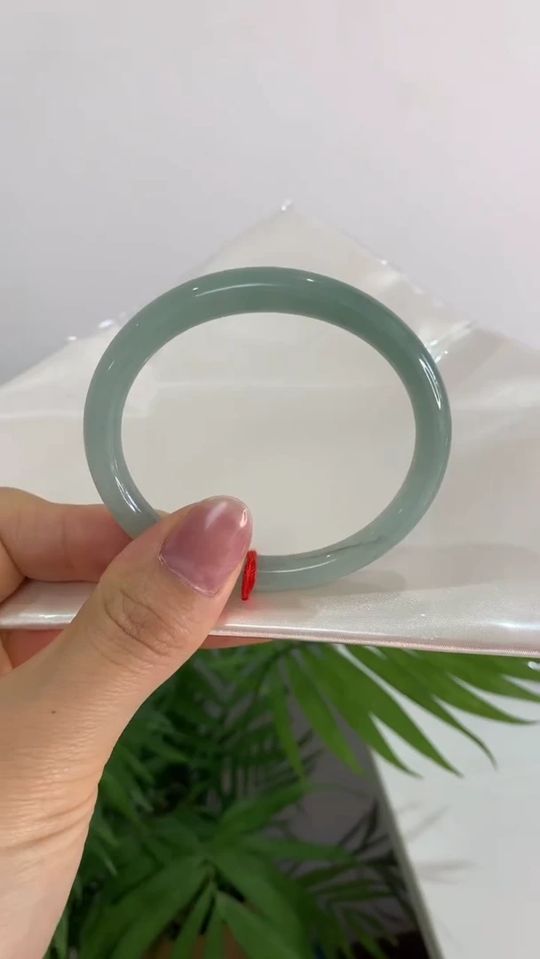 未镶嵌手镯翡翠54.4贵妃圆