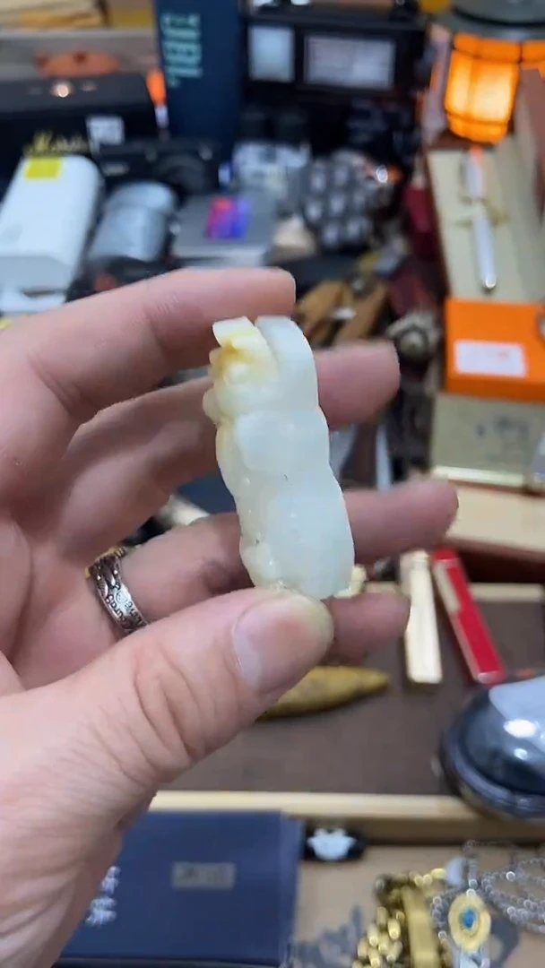 瓷片闪购商品 如图所示