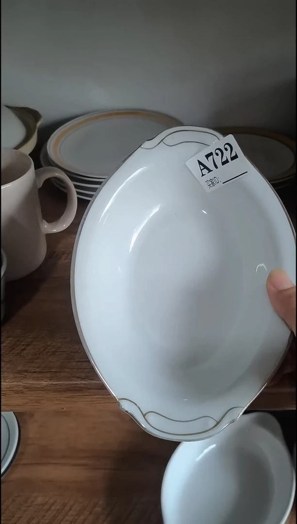 小****?小鱼儿 A722中古商品 默认瑕疵 满20包邮 完美主义者慎拍