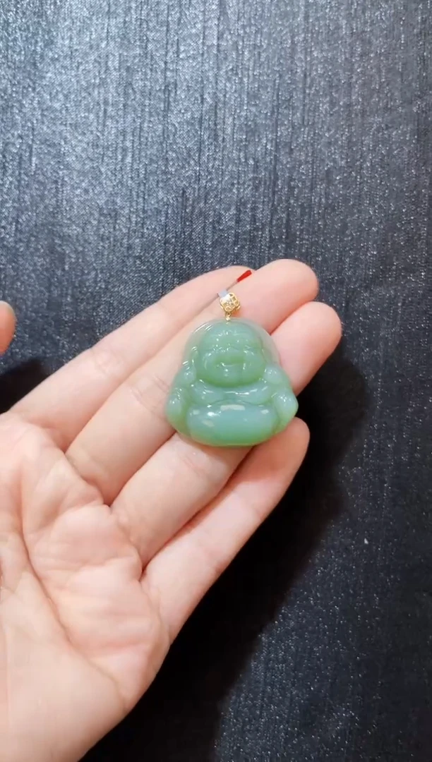 吊坠(赠链)18K金镶嵌和田玉多样性发一