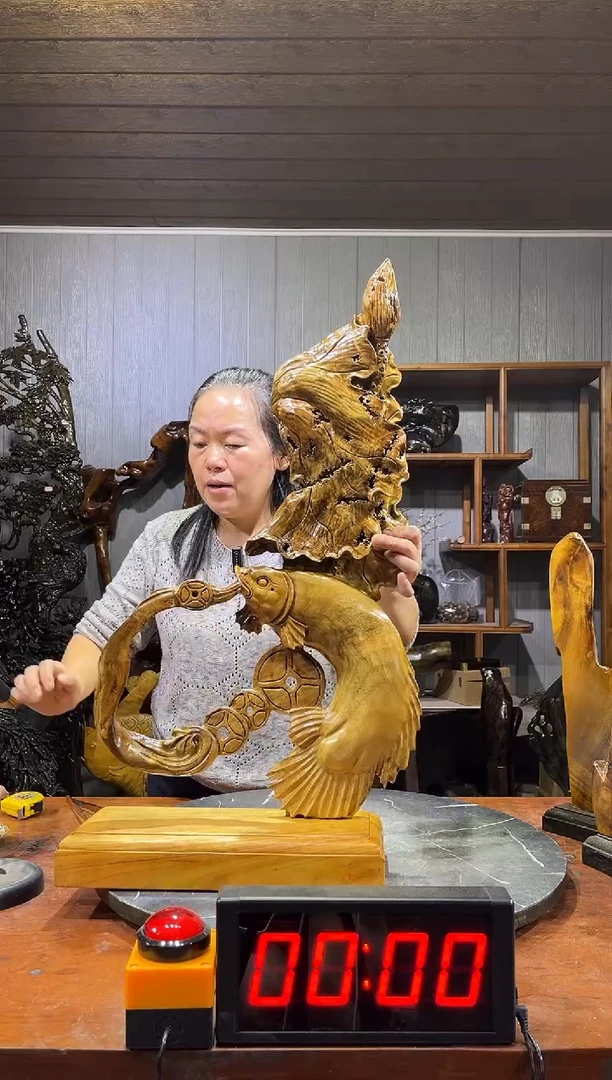 金丝楠随**流年年有余摆件