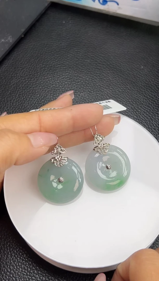 【闪购商品】翡翠颈饰18K金镶嵌YM492-6 平安扣多样性发一