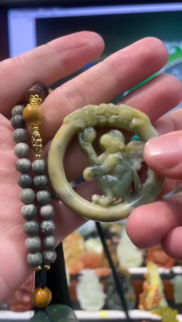 【闪购商品】岫玉吊坠未镶嵌·候