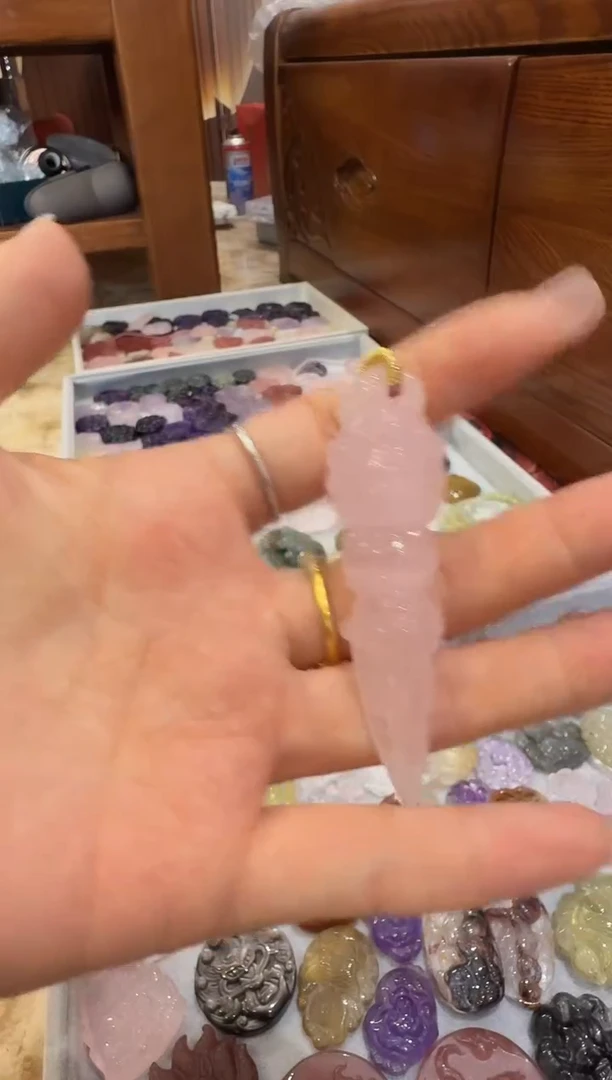 水晶珠宝半成品未镶嵌M***?水晶吊坠