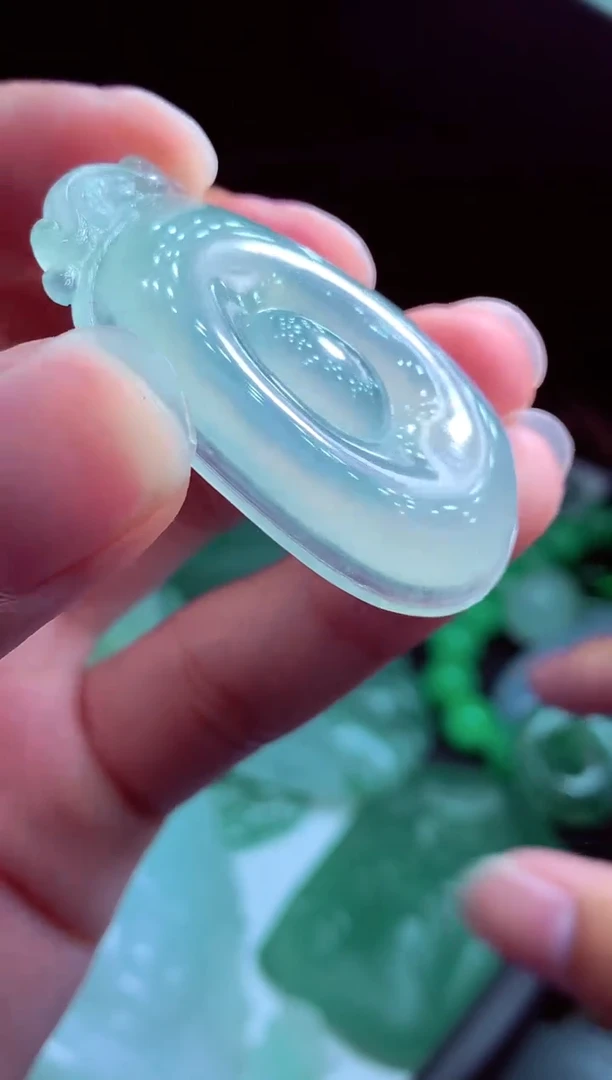 定制翡翠未镶嵌翡翠毛货定制